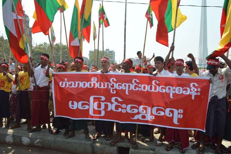ဟံသာဝတီ ယာဉ်ရောင်းဝယ်ရေးစခန်းအား သီရိမင်္ဂလာဈေးဟောင်းသို့ ပြောင်းရွှေ့ရန် စီစဉ်ပြီးနောက် ဈေးရှေ့ဆိုင်ခန်း၊ တိုက်ခန်းဈေးနှုန်းများ မြင့်တက်